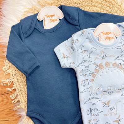 Conj. de Malha 3 Peças - Dinos - Azul Claro e Marinho Conj. de Malha 3 Peças - Dinos - Azul Claro e Marinho